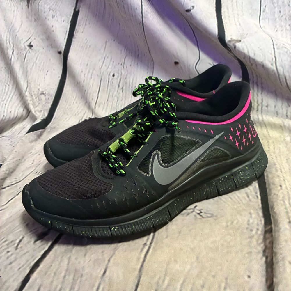 Nike Free Run 5.0 Women's Black Neon Green Pink Sneakers Shoes Size 7 574324 036 - Picture 2 of 13